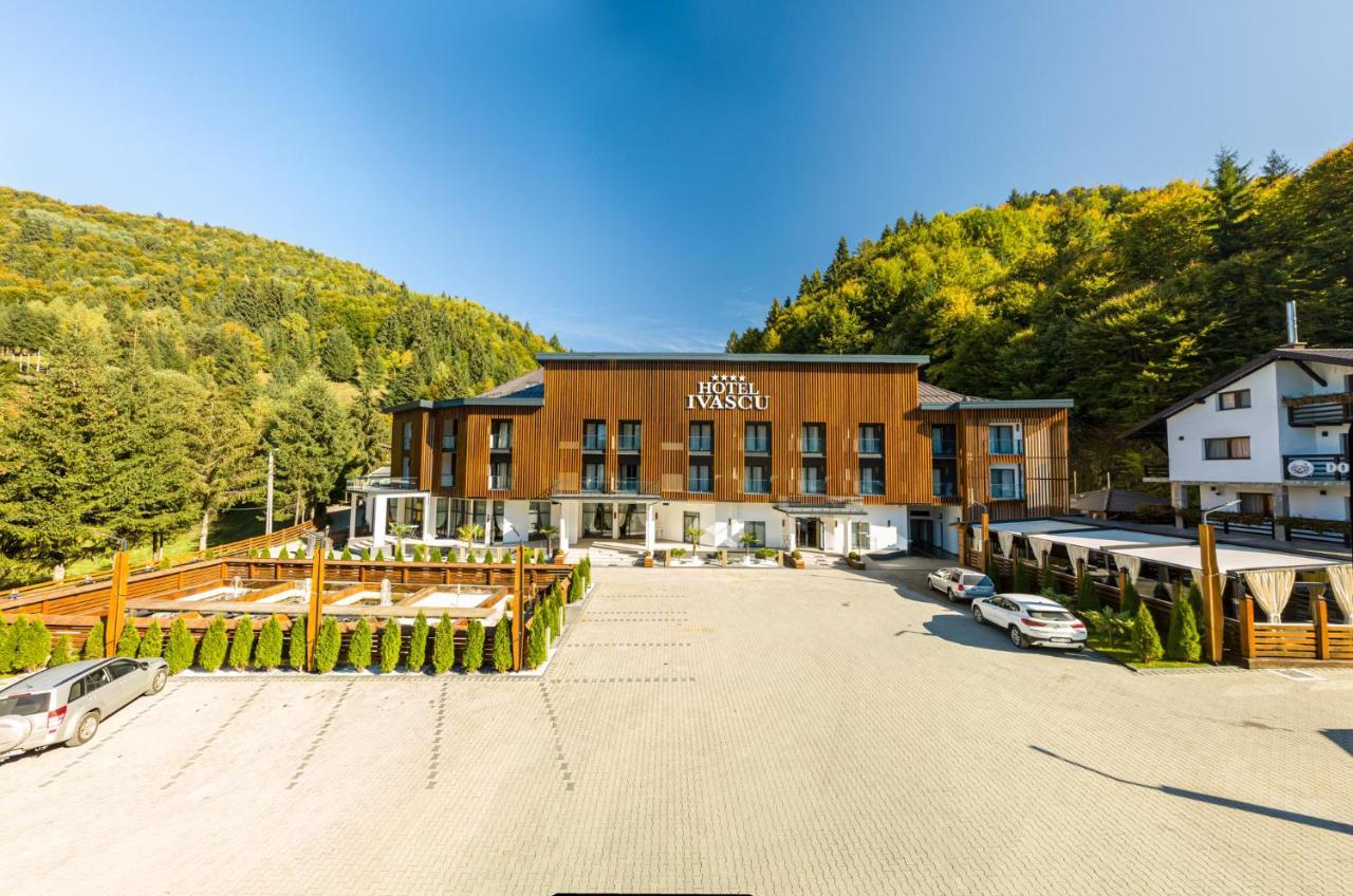 Hotel Ivascu Moisei Zewnętrze zdjęcie