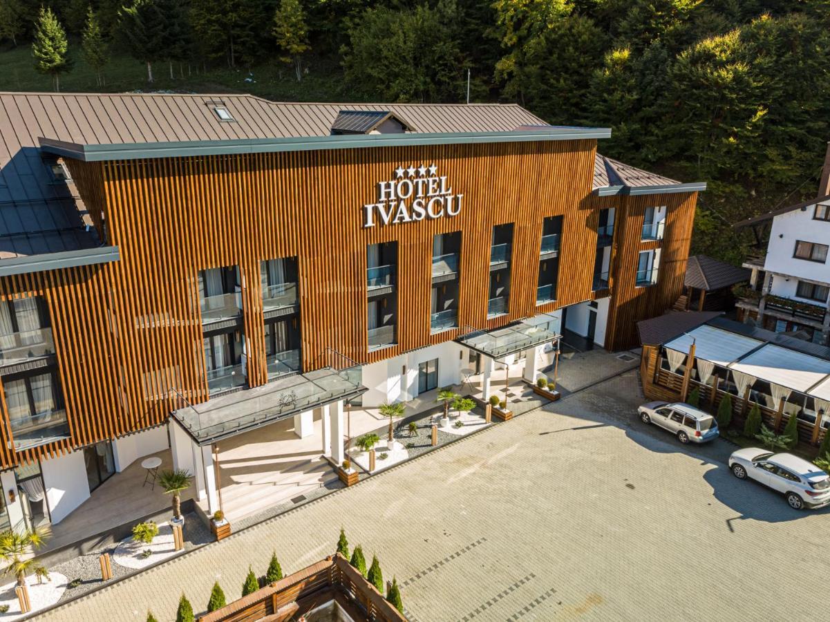 Hotel Ivascu Moisei Zewnętrze zdjęcie