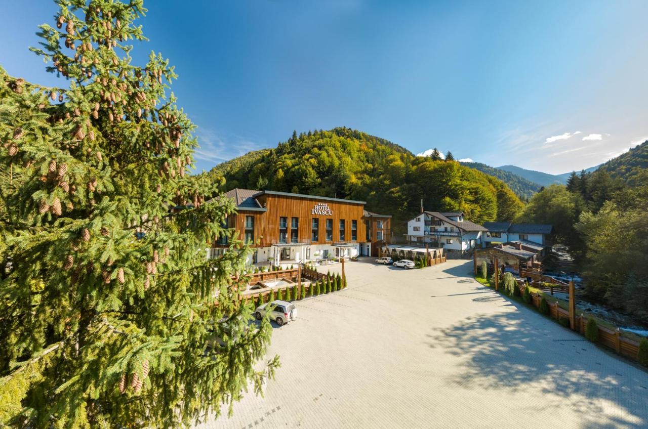 Hotel Ivascu Moisei Zewnętrze zdjęcie